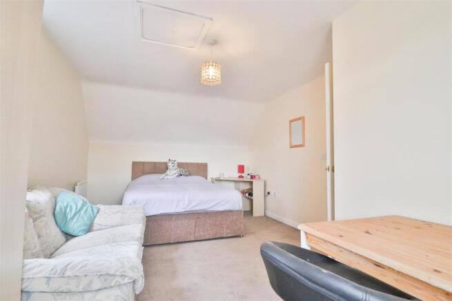 BEDROOM SIX