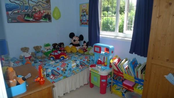 BEDROOM 3
