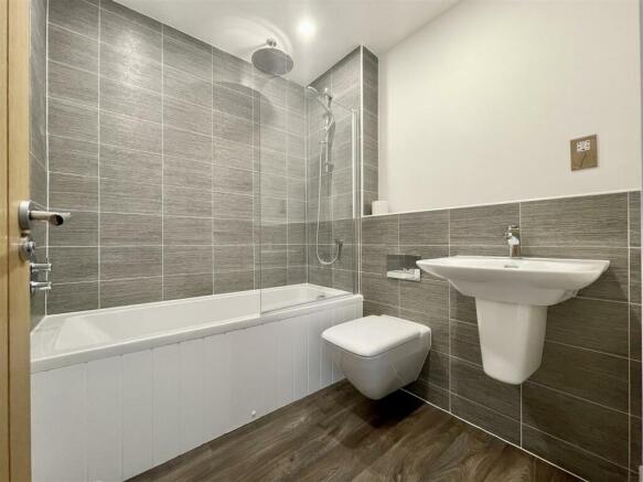 HOUSE BATHROOM