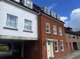 Flat 2, Lullingstone Court, St John's Lane, Canterbury CT1 2NX