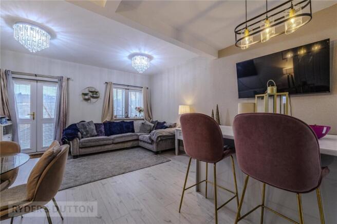 5 bed Terraced for sale Image 7