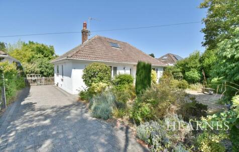 Kingsway, Ferndown, BH22