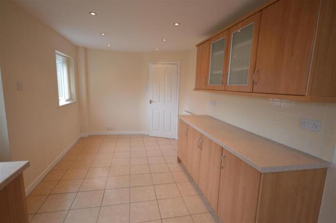 51 Hadlow 6.jpg