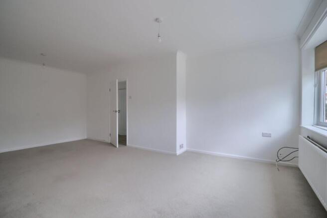 2 bed Bungalow for sale Image 5