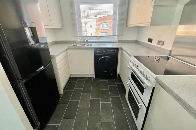 Kitchen 4