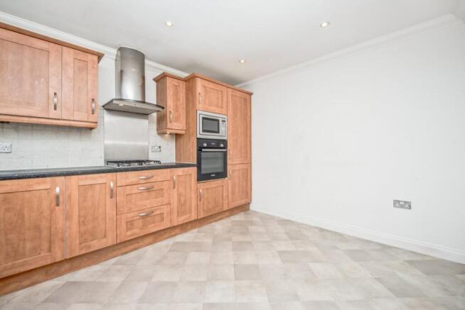 4 bed Terraced for sale Image 6