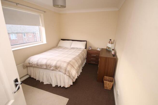 BEDROOM 2.JPG