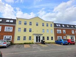 18, Dove House, Dove Place, Watermead, Aylesbury HP19 0GD