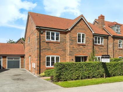 West Leys Road, Swanland, North Ferriby, HU14 3PA