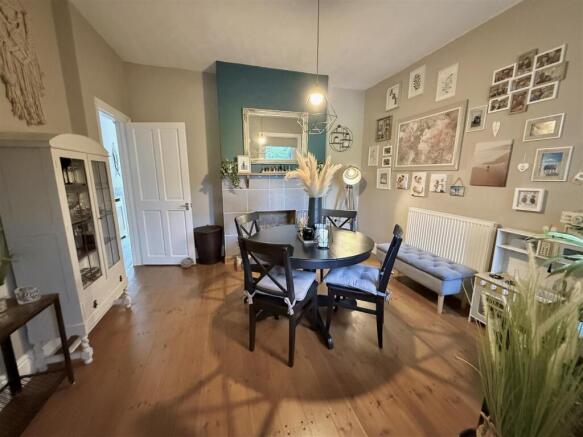 Dining Room: