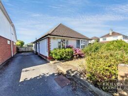 3, Riverlea Road, Christchurch BH23 1JQ