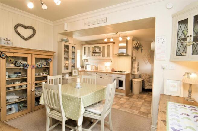DINING KITCHEN