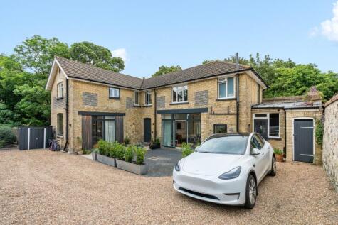 Fairfield Road, BN20