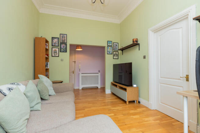 Flat 10 Barshaw House, PA1 3JH L-10