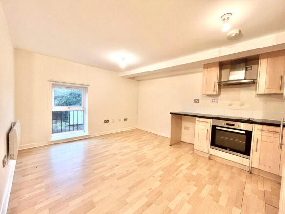 Lounge/Kitchen