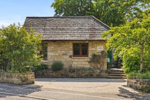 Turn Pike Cottage, Ship Street, East Grinstead RH19 4EE