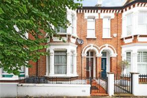 131, Salcott Road, London SW11 6DG