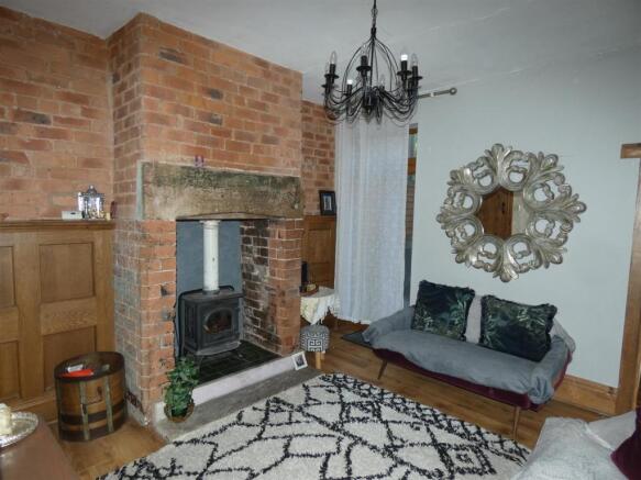 SITTING ROOM