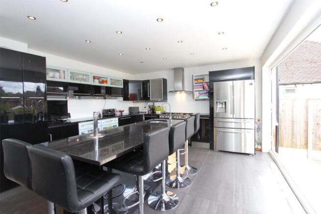 Kitchen-Dining Area
