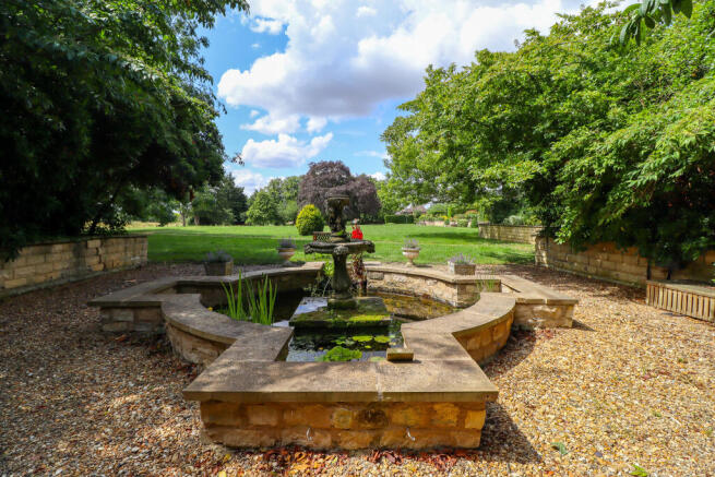 Communal gardens