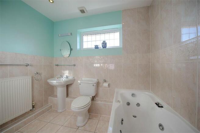 Photo 15