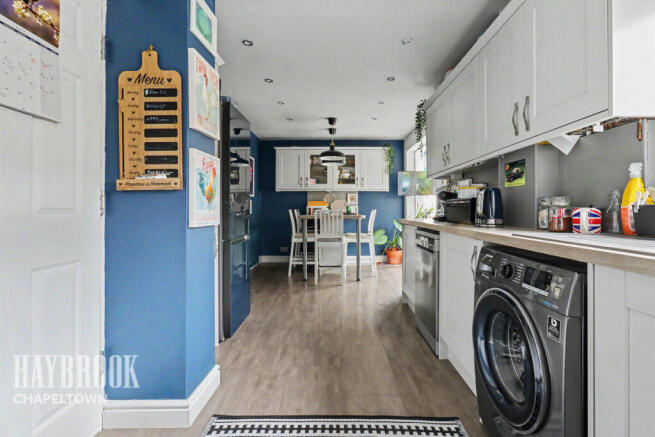 2 bed Semi-Detached for sale Image 6