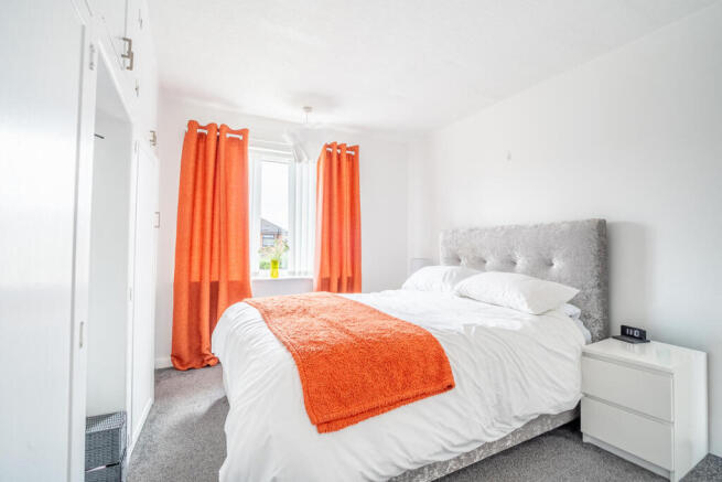 3 bed Semi-Detached for sale Image 9