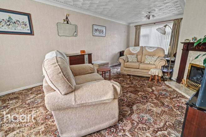 3 bed Semi-Detached for sale Image 7