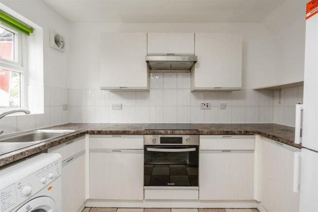 35 Kerswell Drive_5.jpg
