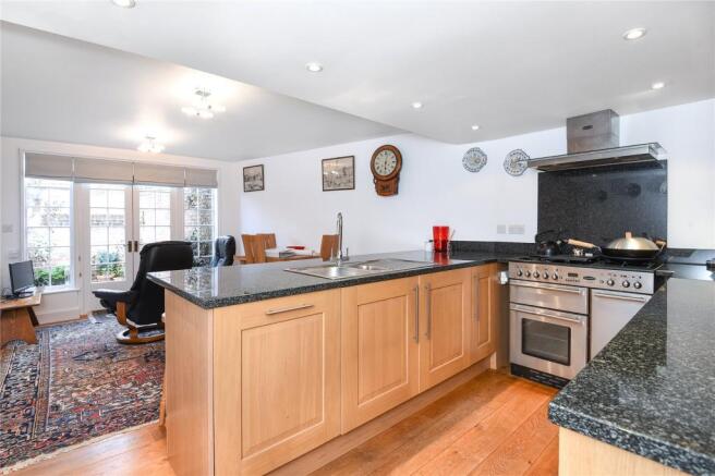 Kitchen/Breakfast