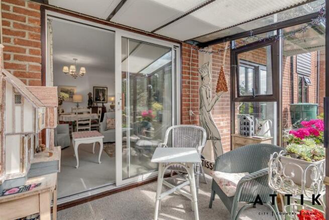32 The Limes, London Road Halesworth IP19 8LT (17)
