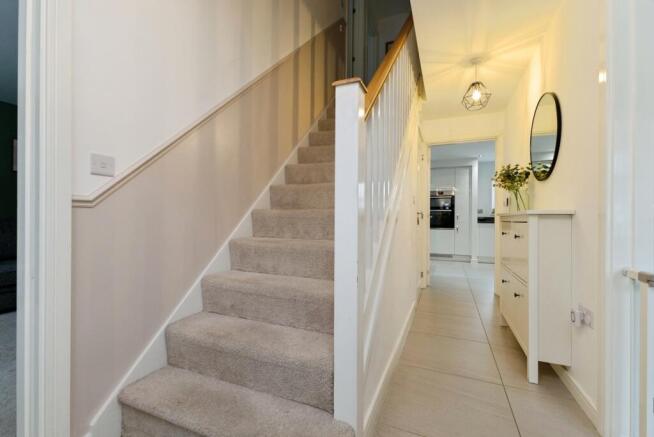 4 bed Detached for sale Image 5