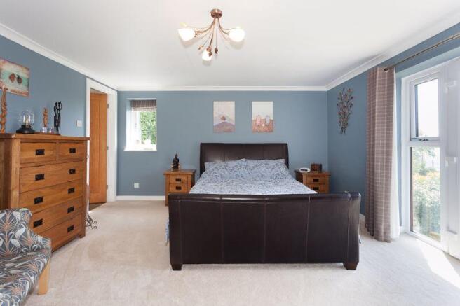 BEDROOM 1