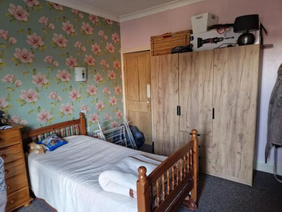 2 bed Terraced for sale Image 5