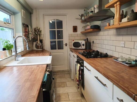 Photo 16