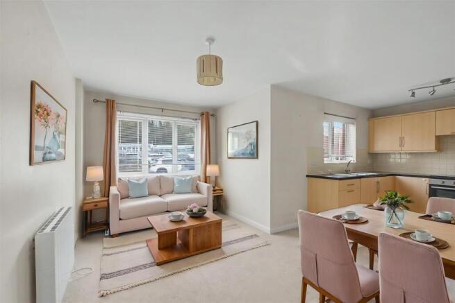 Lounge - Living Room - Standard - 0.jpeg