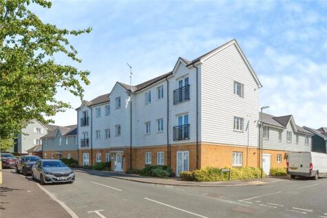 Lynn Crescent, Titchfield Common, Hampshire, PO14