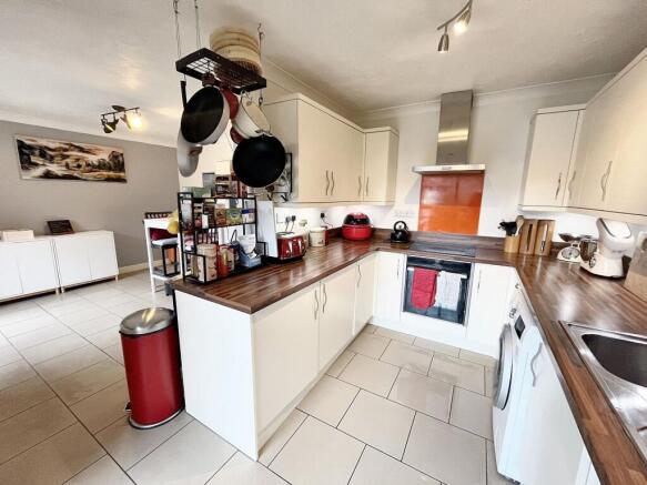 Kitchen / Diner