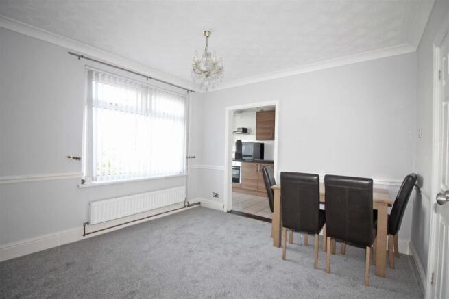 Dining room.jpg