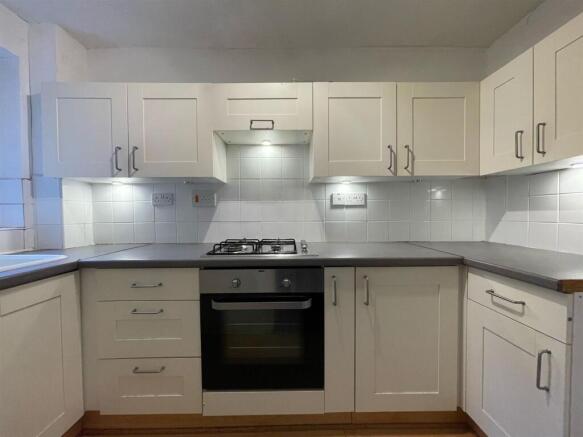 7 Lyttleton kitchen.jpg