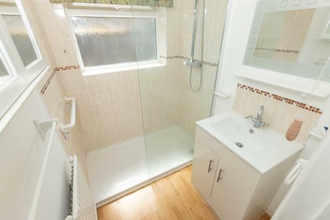 48 Chester Ave_5.JPG