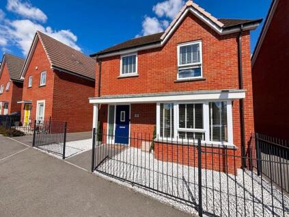 Robinson Grove, Longhedge, SP4