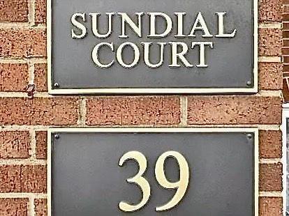 Front Communal Garden/Driveway