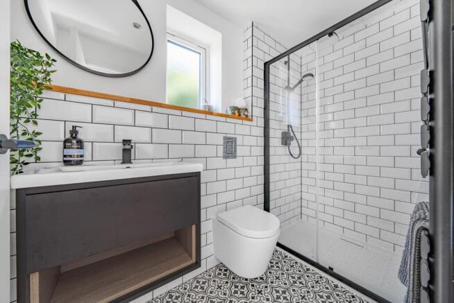 En-suite Bathroom