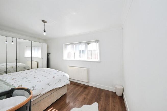 2 bed Semi-Detached for sale Image 7
