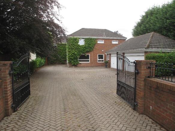 Gated Driveway