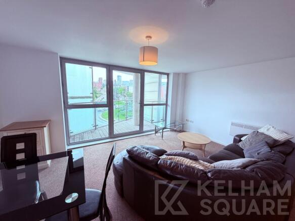 2 bed Apartment to rent Image 4