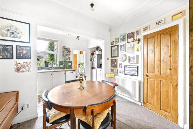 2 bed Terraced for sale Image 6