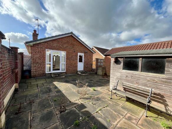 2 bed Bungalow for sale Image 9