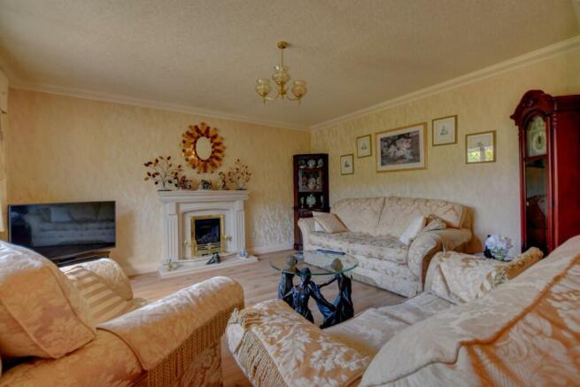 DSC_0686_7_8_9_Interior 2.jpg